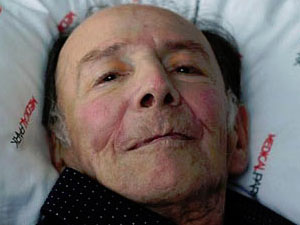 Münir Özkul'a büyük ayıp