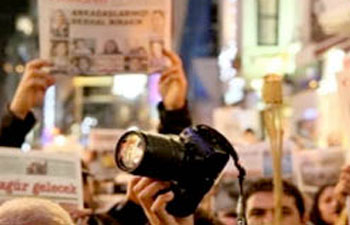 En fazla işsizlik gazetecilik mesleğinde