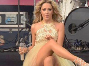 Hadise, soğuk hava dinlemedi