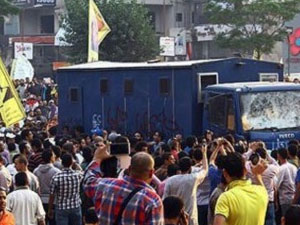 Mısır'da göstericilere ateş açıldı: 37 yaralı