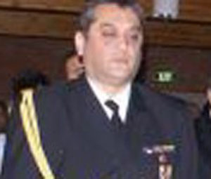 Albay firarda! Her yerde aranıyor...