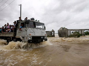 Vietnam'da tayfun alarmı