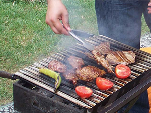 Mangalcılara uyarı: Etleri yakmayın
