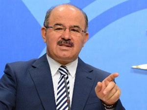 'Aptallar yayar, geri zekalılar inanır'