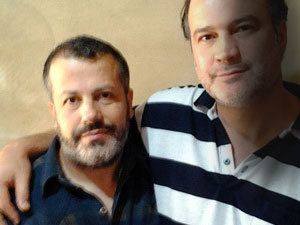 Kaçırılan pilotlardan haber var