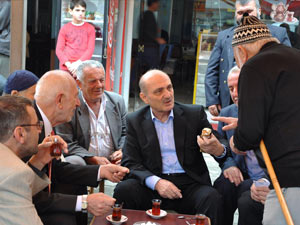 Bakan Bayraktar hemşehrileri ile buluştu