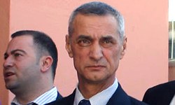 Alan:"Takas edilmektense ölürüm!"