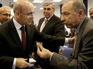 TBMM'de olaylı başlangıç