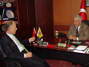 Aksoy’dan TTB’ye ziyaret