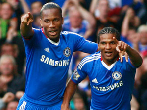 Drogba ve Malouda'dan ilginç kare