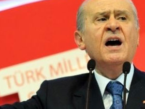 Bahçeli Samsun'da Erdoğan'a sert çıktı