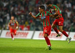 Karşıyaka deplasmanda Fethiye'ye patladı!