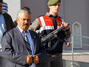 Ak Partili belediye başkanı tutuklandı!