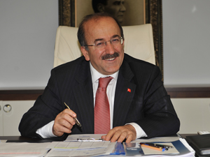 Gümrükçüoğlu'ndan 29 Ekim meajı