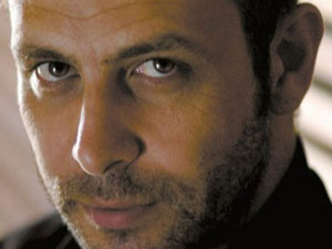 Ünlü Oyuncu Nejat İşler’in Sağlık Durumu Ağırlaştı: Galaya Katılamadı