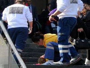 Bayıltan vahşet! Babasını öldürdü!