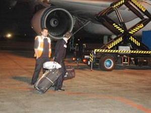 Ecel Havada Yakaladı