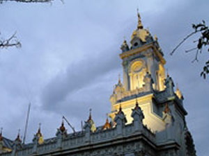 Nijerya'da ayin kanlı bitti! 17 ölü