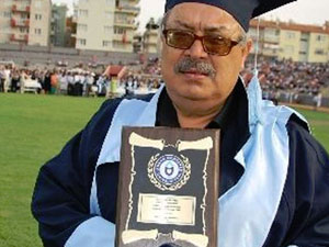 Emekliler üniversiteli olacak