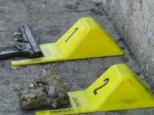 Kurşun ararken tabanca buldu!