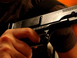 Gürültü yüzünden komşusunu vurdu!