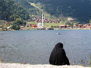 Araplar Doğu Karadeniz'den vazgeçmiyor