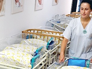 Almanya’da beş kadından biri hiç anne olmuyor