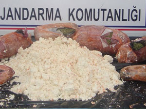 Peynir bidonlarında esrar sevkiyatı