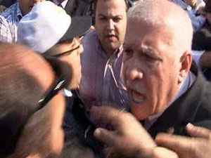 CHP'li vekil polis tokatladı!