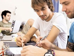 Öğrenci evlerine kimlik kontrolü