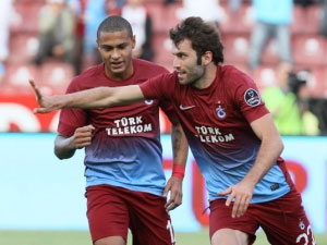 Fırtına Mustafa'yı aradı