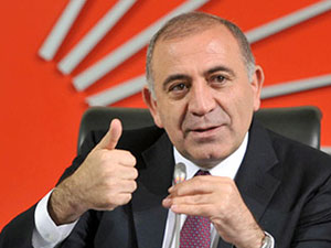 Tekin: ''Aklını peynir ekmekle yemiş''