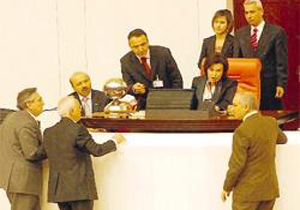 TBMM'de dinleme komisyonu