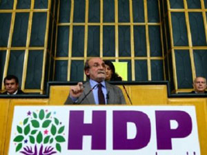 BDP'den korsan toplantı iç tüzüğe takıldı!