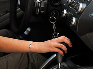 Eğitimideki manuel vites zorunluluğu kalkıyor