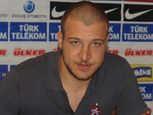 Batuhan'a talip çıktı