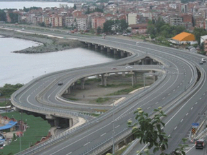 Karadeniz Sahil yoluna 8 yıl sonra...