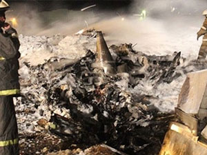 Tataristan'da yolcu uçağı düştü: 50 ölü