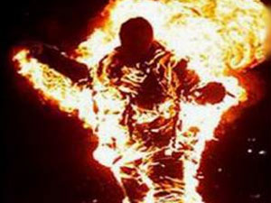 Protesto ettiği kişiler kurtardı