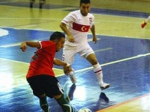 Millilerden büyük fark: 13-1 !