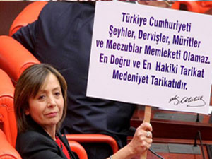 CHP'li vekilden pankartlı eylem!