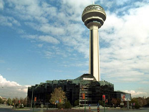 Türkiye'nin ikinci AVM'si yıkılıyor