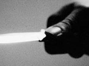 Başhekime bıçaklı saldırı