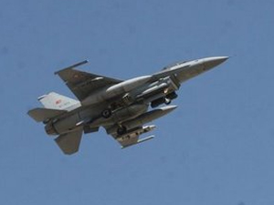 Savaş uçakları 'vur' emriyle havalandı