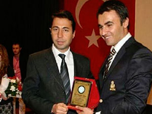 Sahte müsteşara hapis