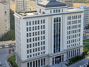 Ak Parti merkezinde canlı bomba paniği