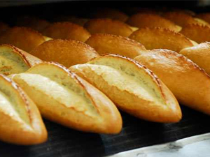 Türkiye'de israf edilen ekmekle...