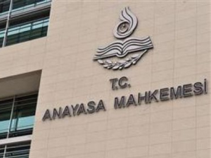 Anayasa Mahkemesi'nden emsal dersane kararı