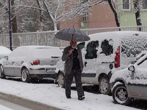 Karadeniz'de ilk kar yağdı!