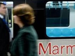 Marmaray'da 50 bin dolar buldu